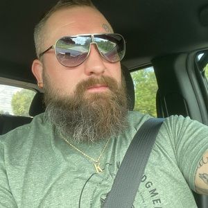 Meet your Posher, Connor